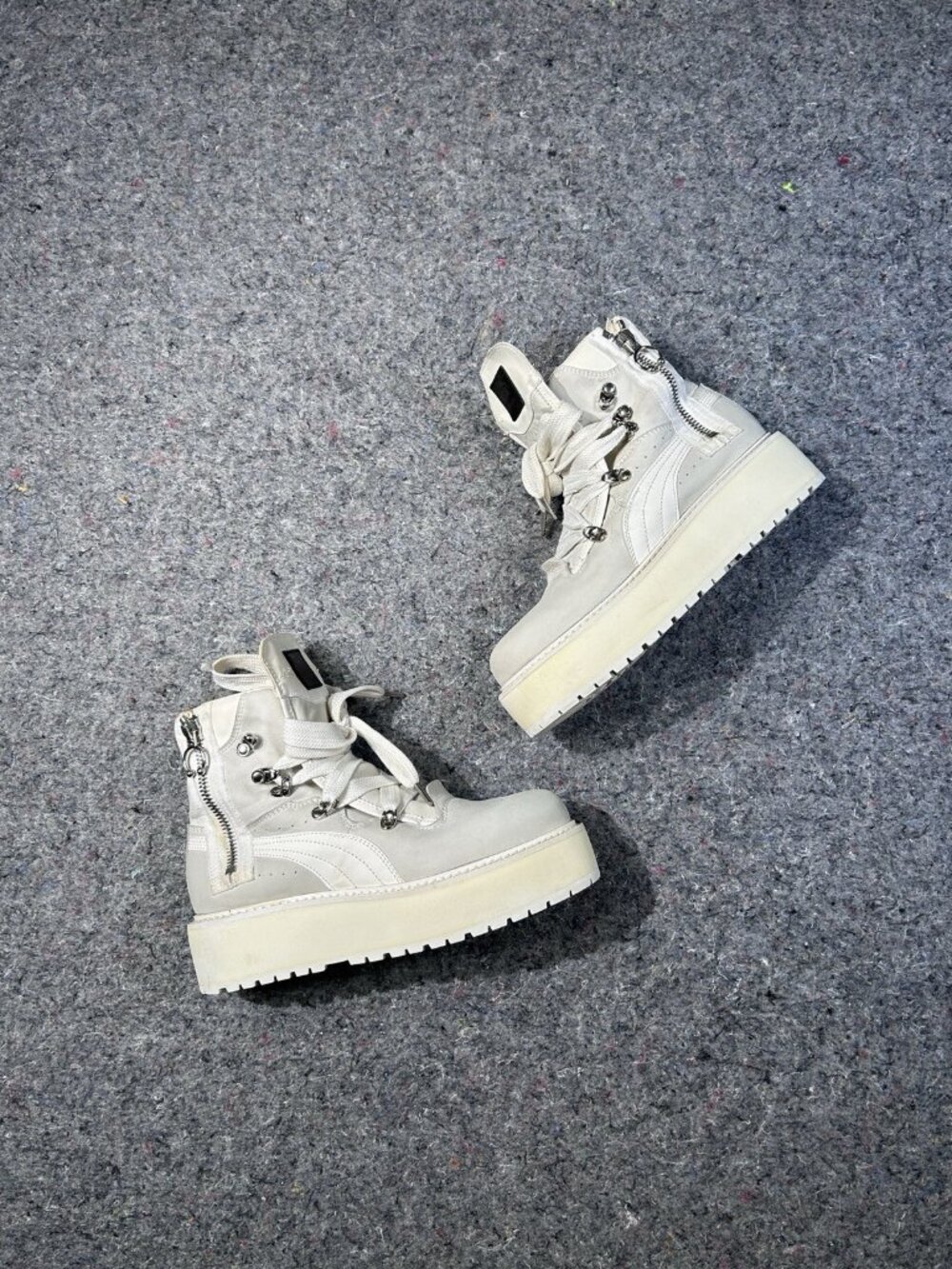 PUMA x Fenty by Rihanna  Woman’s Sneaker Boot US 9 / EUR 42 / 27 cm